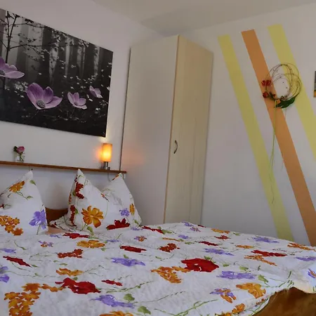 Ferieneinrichtungen Haus Am Stein