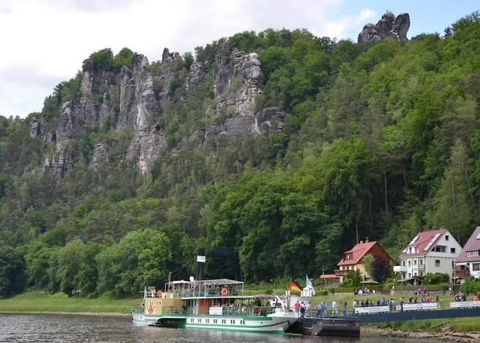 بيت للعطل Ferieneinrichtungen-haus-am-stein كونيجشتاين آن دير إلب