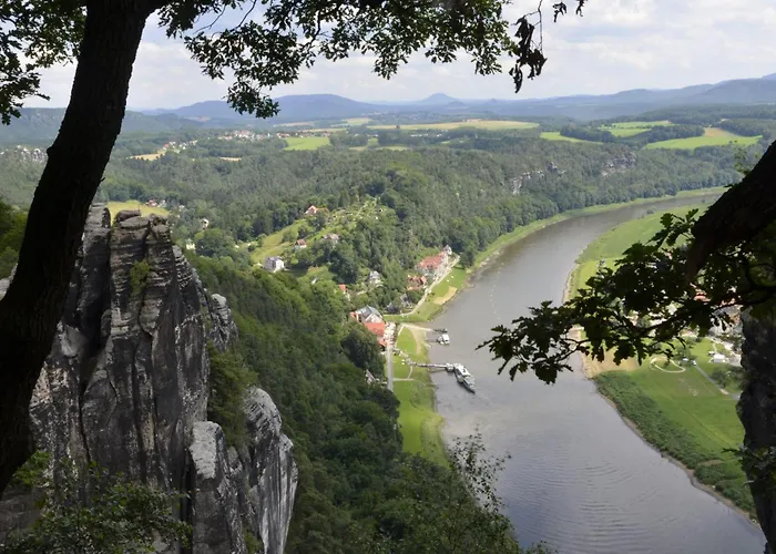 بيت للعطل Ferieneinrichtungen-haus-am-stein كونيجشتاين آن دير إلب